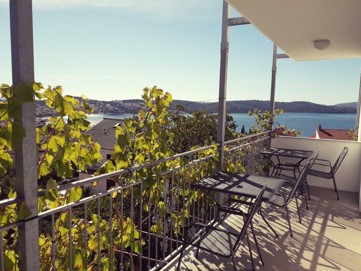 Apartments Babic Trogir Exterior photo
